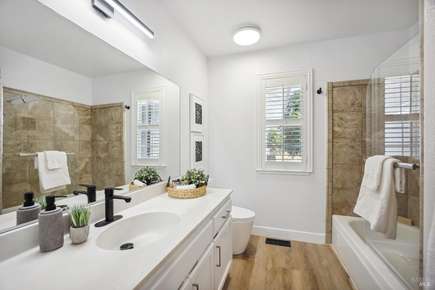 2053 Seville Street Santa Rosa CA 95403