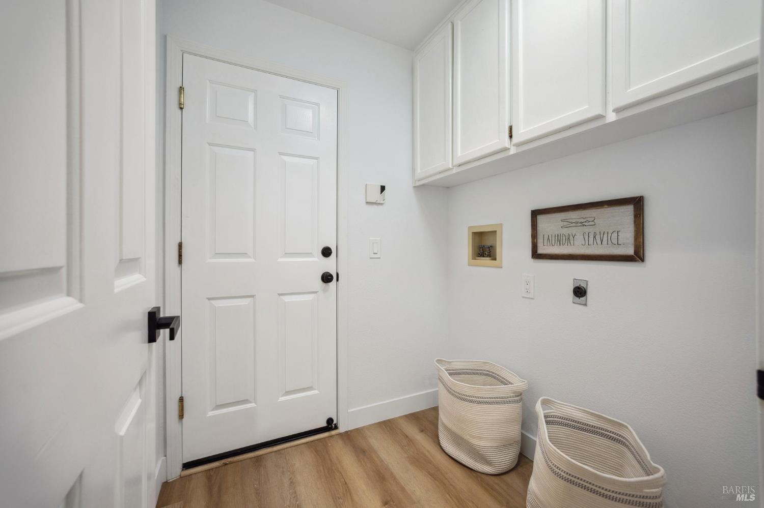 2053 Seville Street Santa Rosa CA 95403