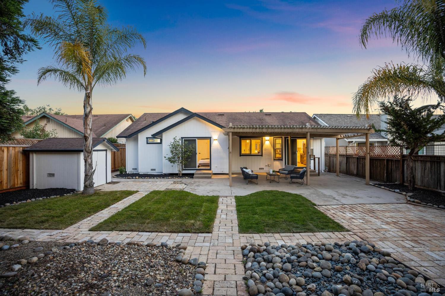 2053 Seville Street Santa Rosa CA 95403