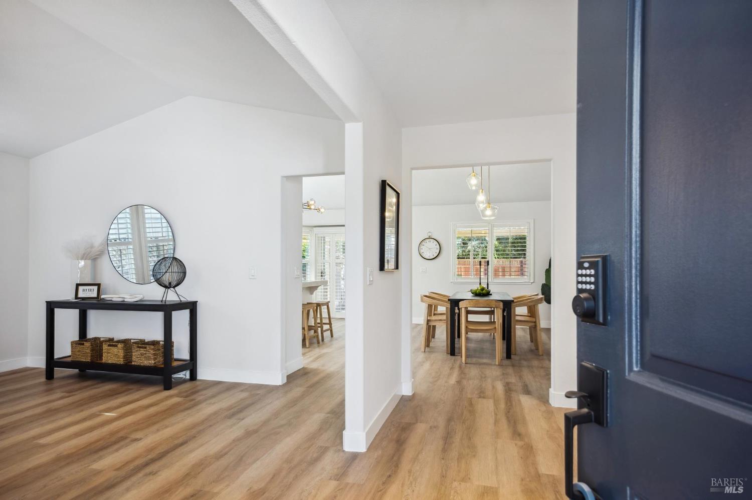 2053 Seville Street Santa Rosa CA 95403