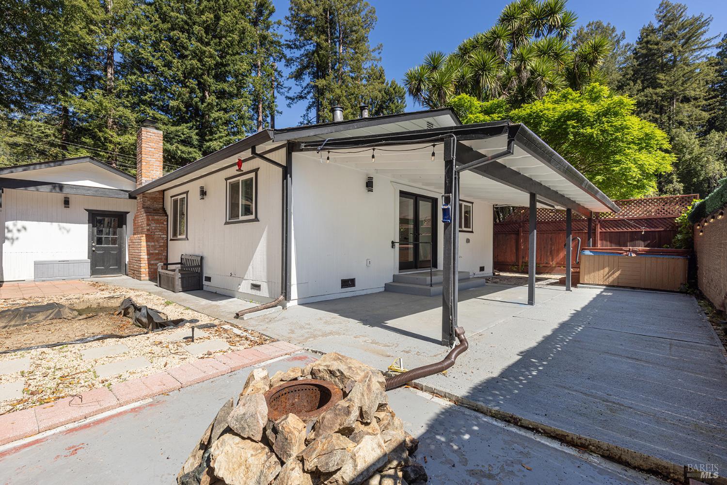 20095 River Boulevard Monte Rio CA 95462