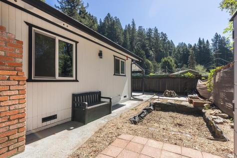 20095 River Boulevard Monte Rio CA 95462