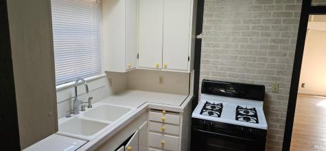 523 Center Street Healdsburg CA 95448