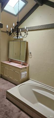 523 Center Street Healdsburg CA 95448