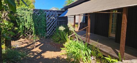 523 Center Street Healdsburg CA 95448