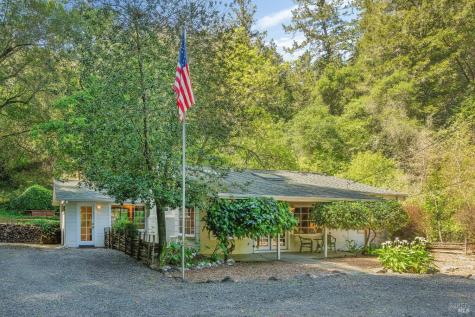 1311 W Dry Creek Road Healdsburg CA 95448