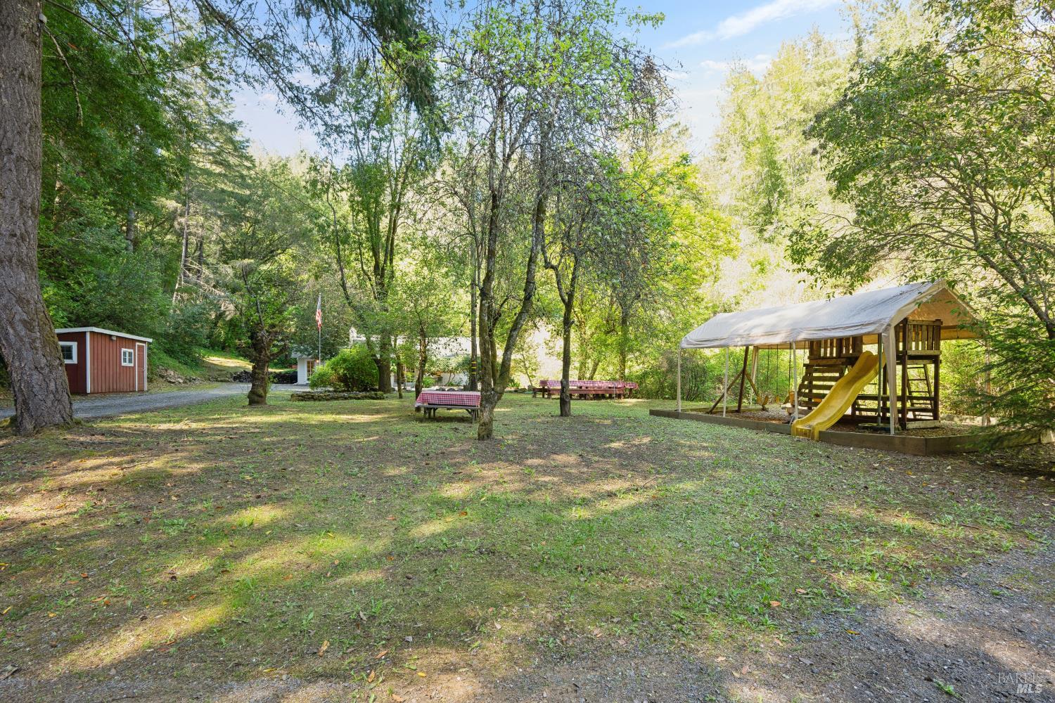 1311 W Dry Creek Road Healdsburg CA 95448