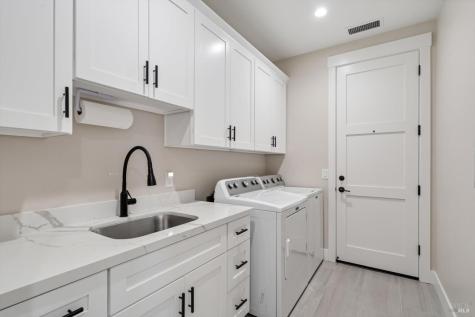 363 Graciela Drive Windsor CA 95492