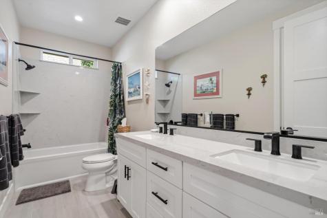 363 Graciela Drive Windsor CA 95492