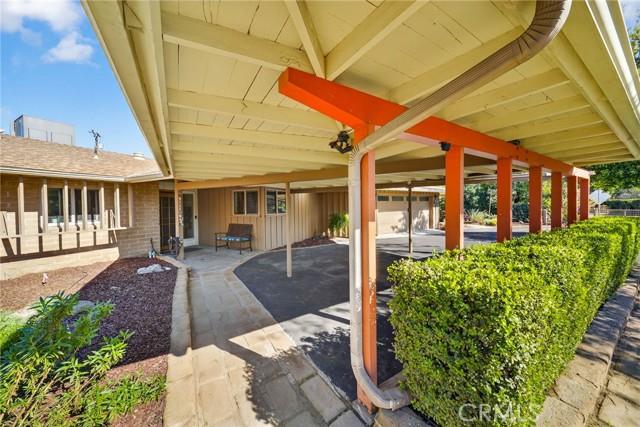 4872 N Arcade Fresno CA 93704