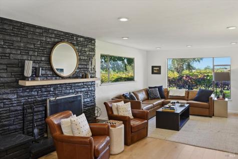 7616 Highway 128 Healdsburg CA 95448