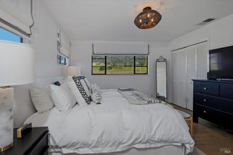 7616 Highway 128 Healdsburg CA 95448