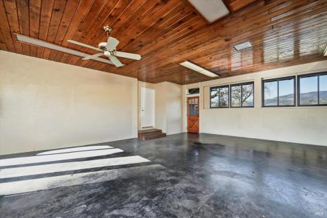 7616 Highway 128 Healdsburg CA 95448