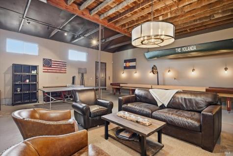 7616 Highway 128 Healdsburg CA 95448