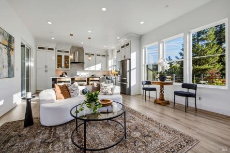 3441 Castlerock Court Santa Rosa CA 95404