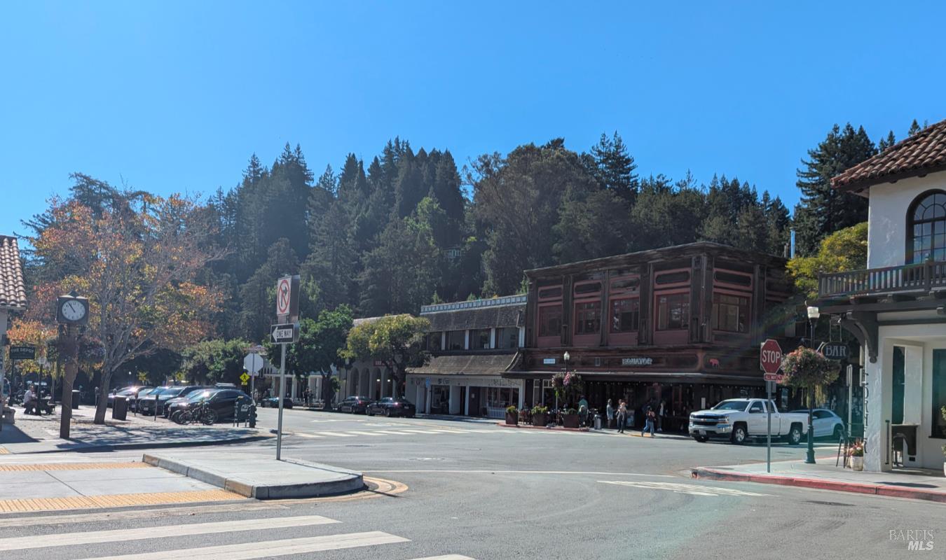 41 Walnut Avenue Mill Valley CA 94941
