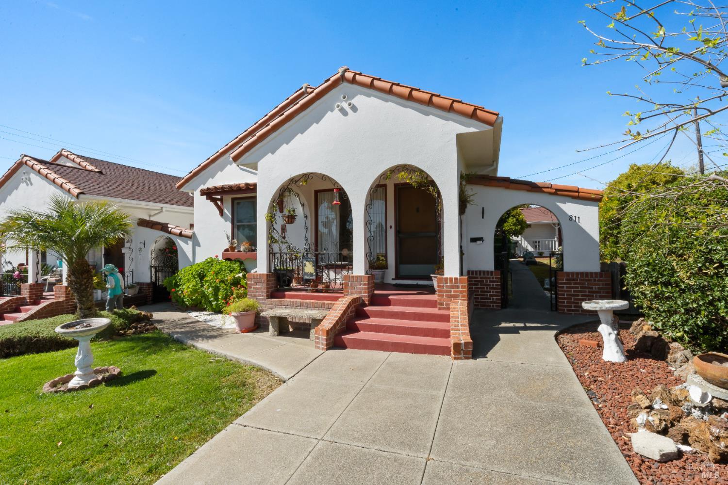 803-811 E 5th Street Benicia CA 94510