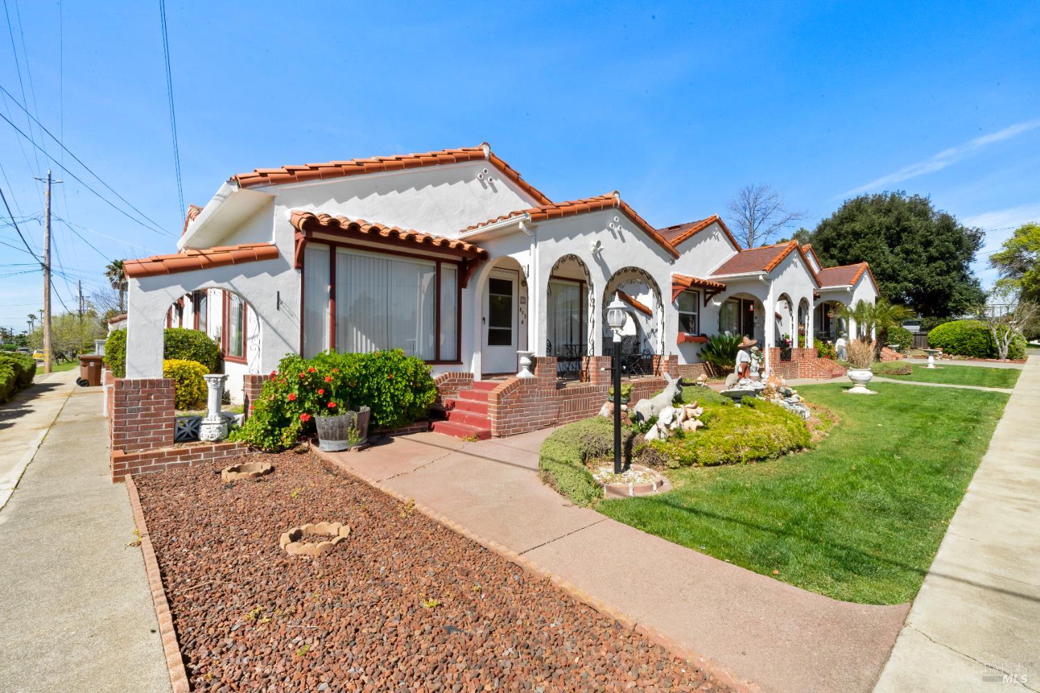 803-811 E 5th Street Benicia CA 94510