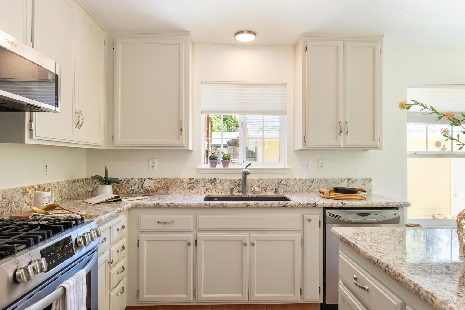 1488 North Street Santa Rosa CA 95404