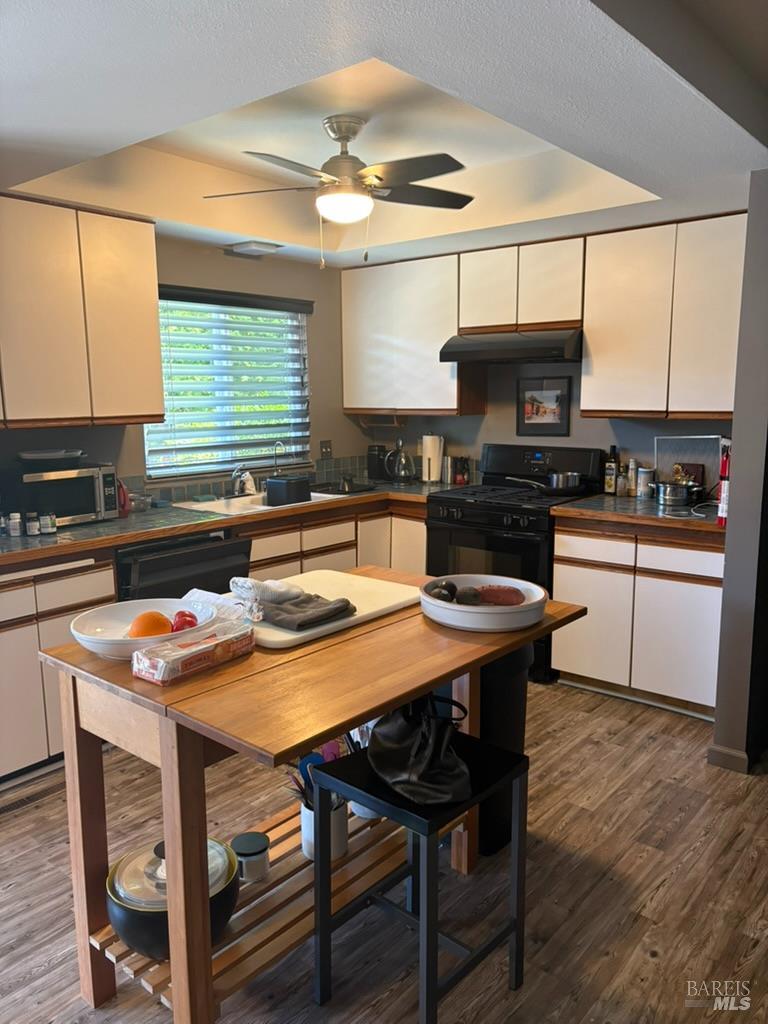 2 Autumn Leaf Place Santa Rosa CA 95409