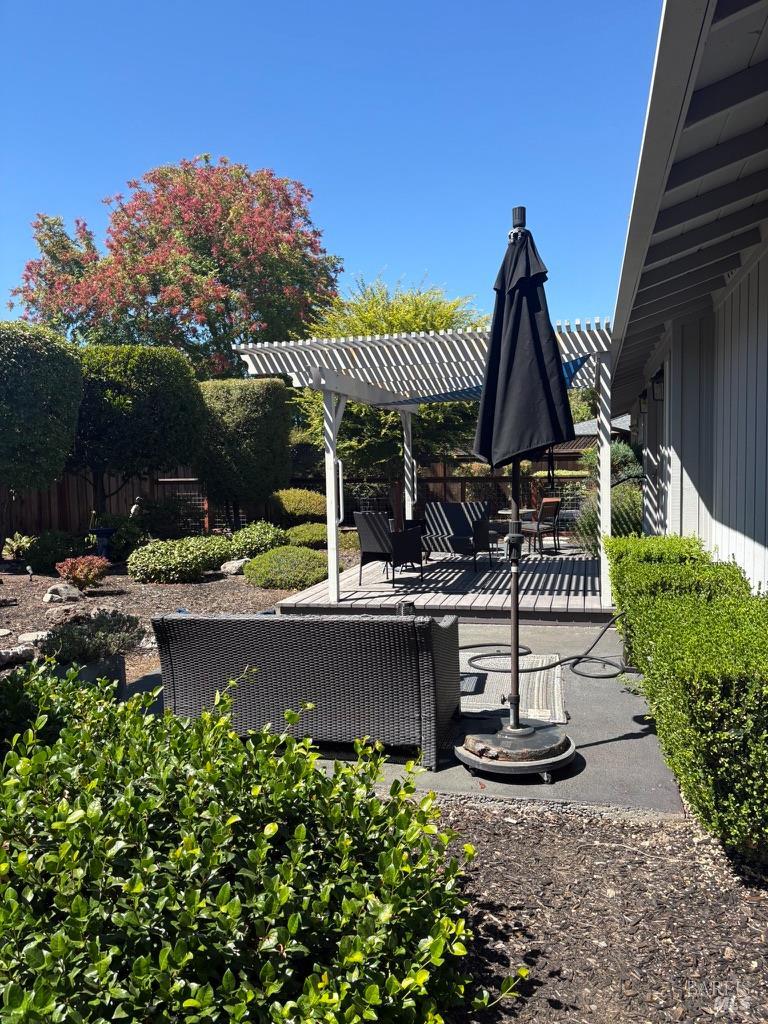 2 Autumn Leaf Place Santa Rosa CA 95409