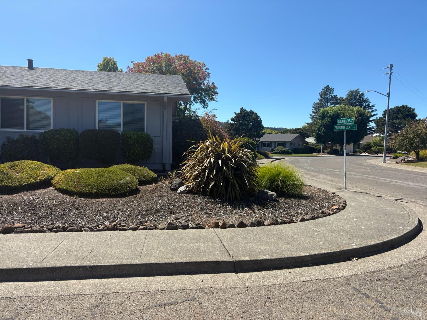 2 Autumn Leaf Place Santa Rosa CA 95409