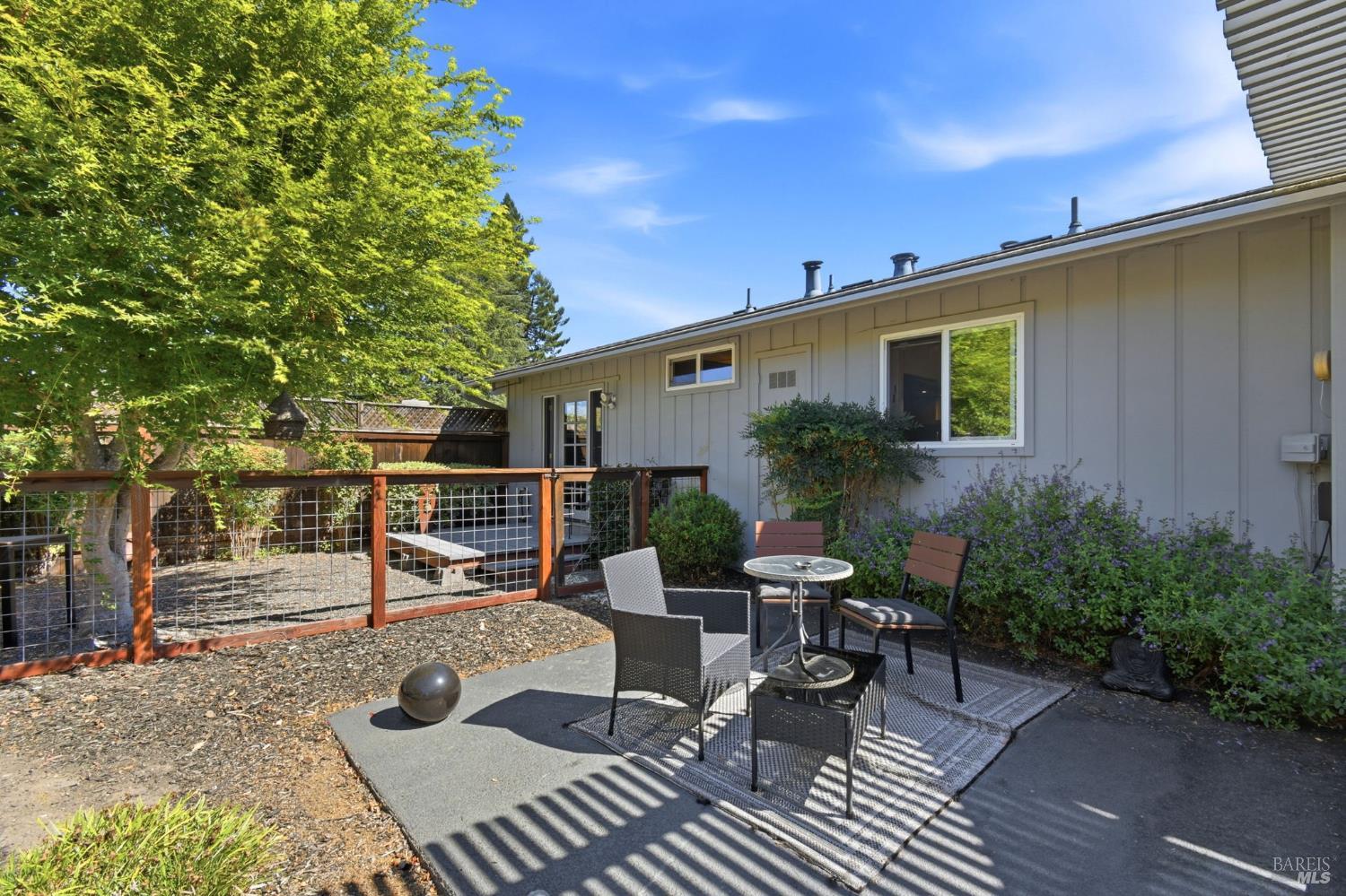2 Autumn Leaf Place Santa Rosa CA 95409