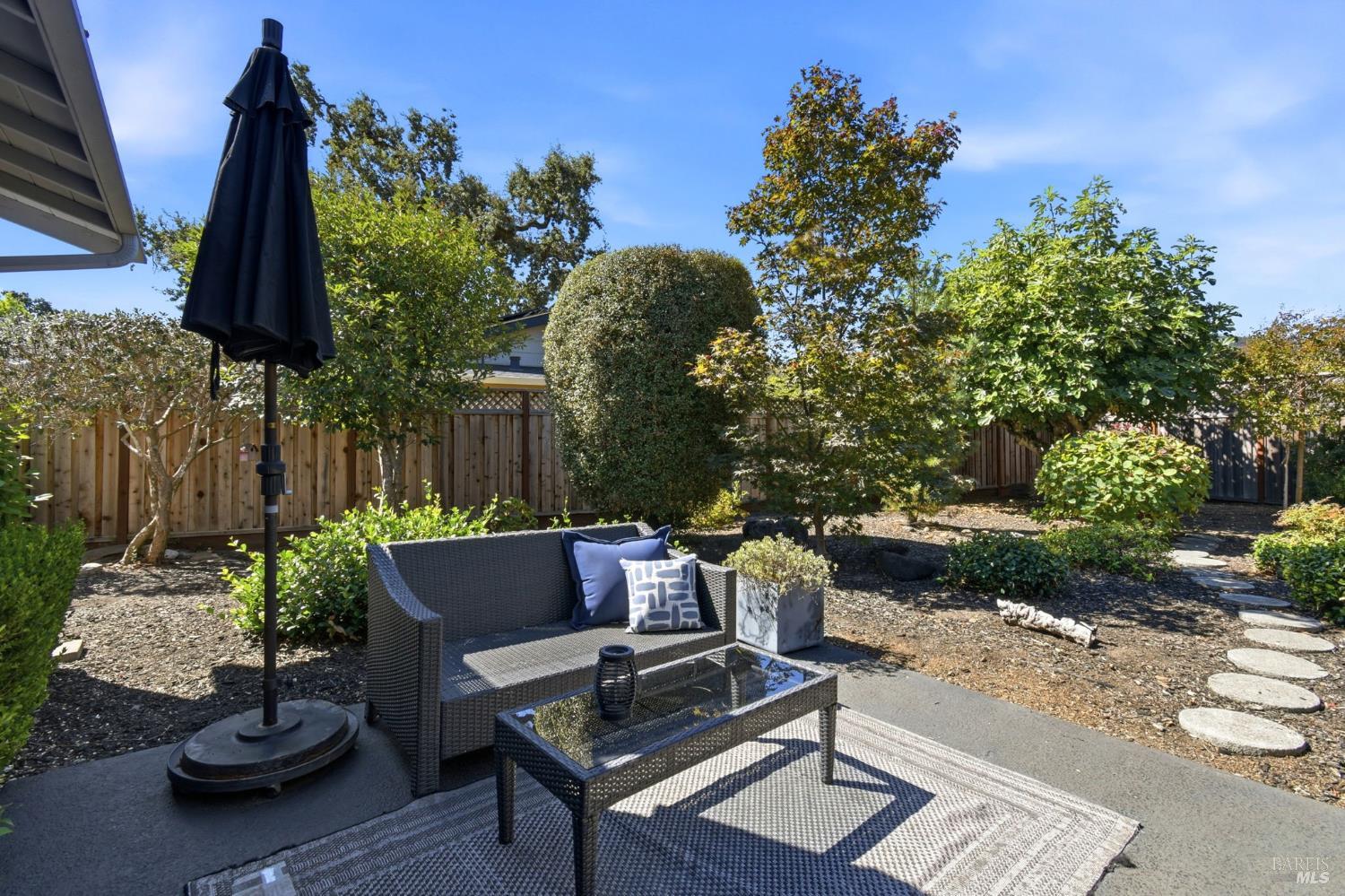 2 Autumn Leaf Place Santa Rosa CA 95409