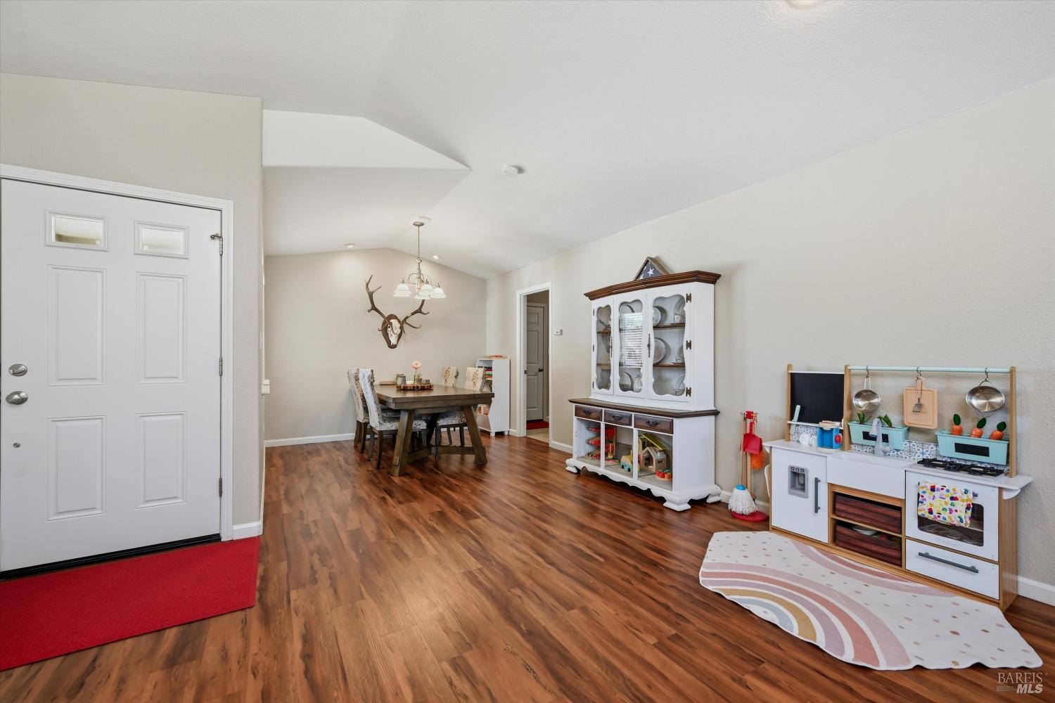 1090 Penelope Court Lakeport CA 95453