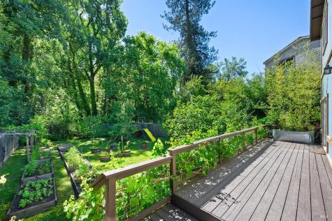 14318 Mill Street Guerneville CA 95446