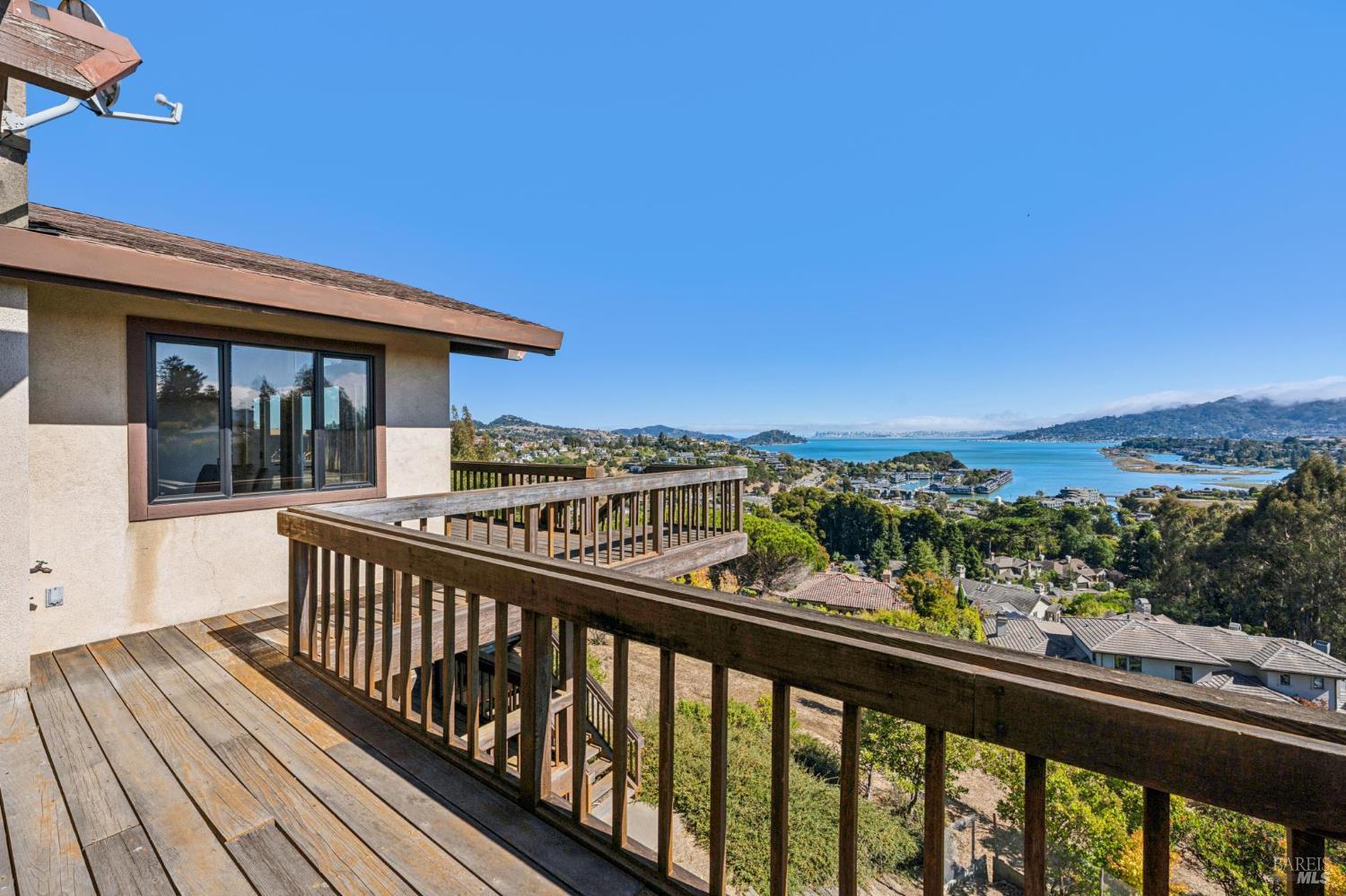 59 Via Los Altos Tiburon CA 94920