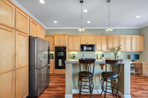 280 Decanter Circle Windsor CA 95492