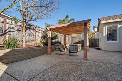 280 Decanter Circle Windsor CA 95492