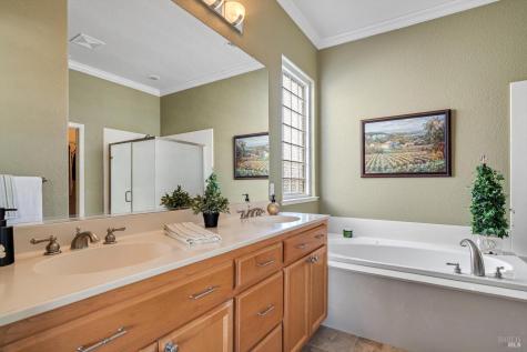 280 Decanter Circle Windsor CA 95492