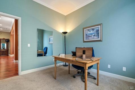 280 Decanter Circle Windsor CA 95492