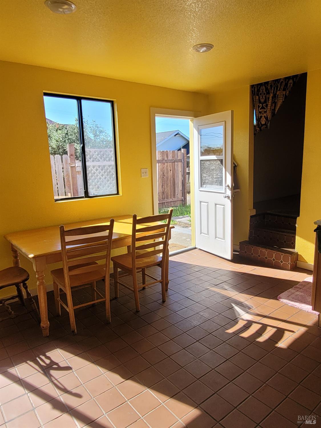 260 S Franklin Street Fort Bragg CA 95437