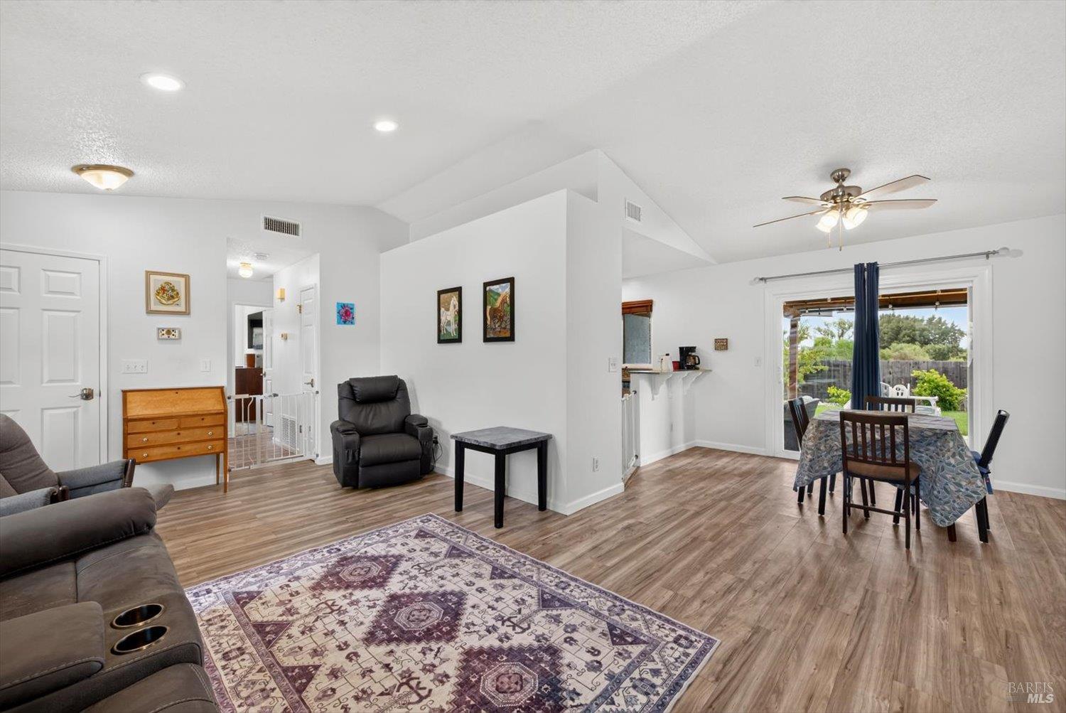 453 Shannon Drive Vacaville CA 95688