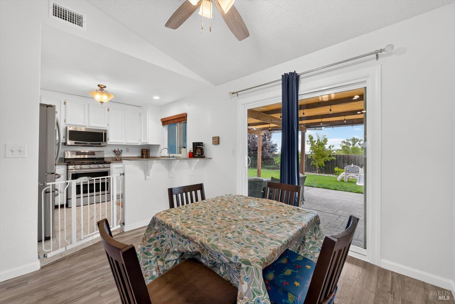 453 Shannon Drive Vacaville CA 95688