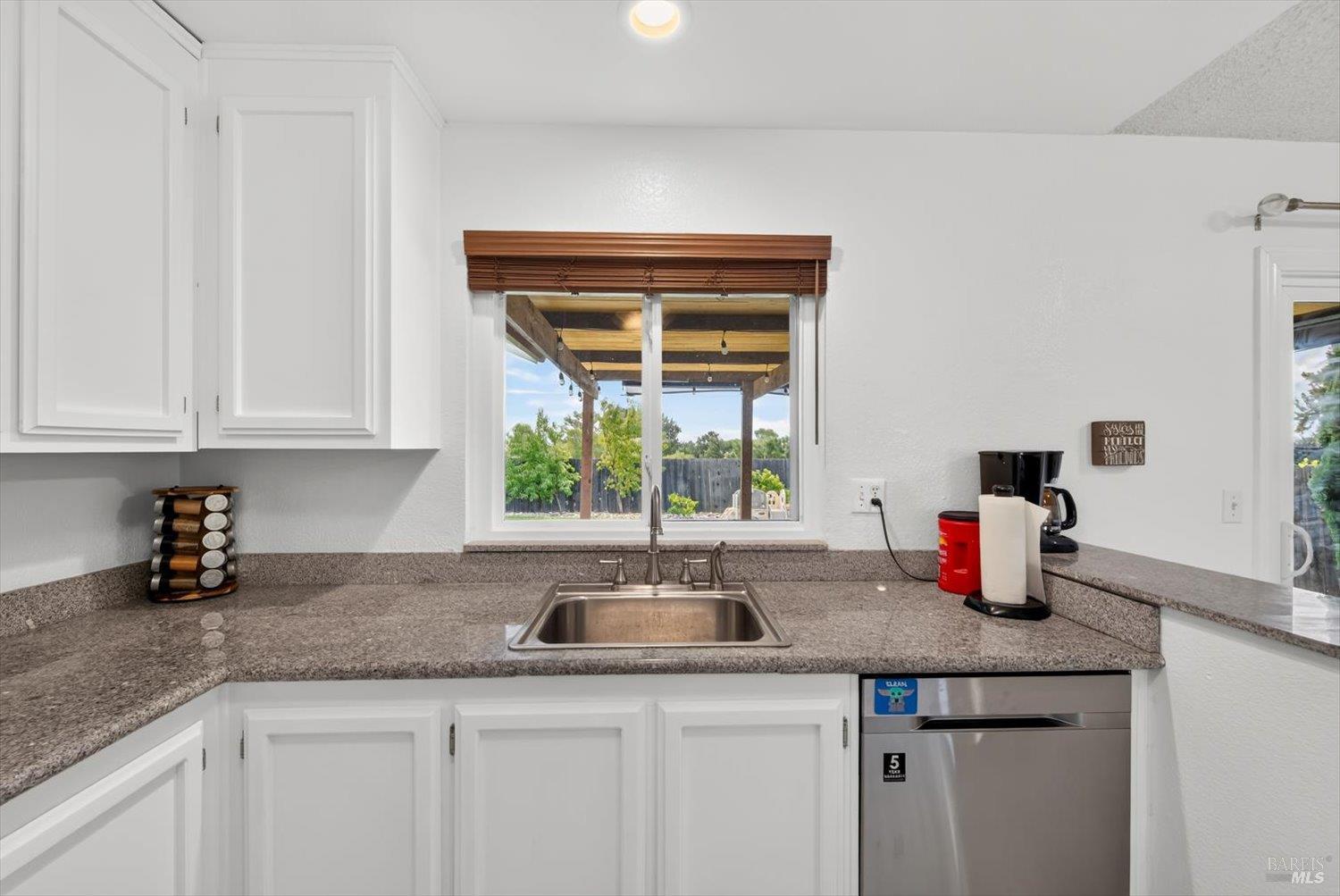 453 Shannon Drive Vacaville CA 95688