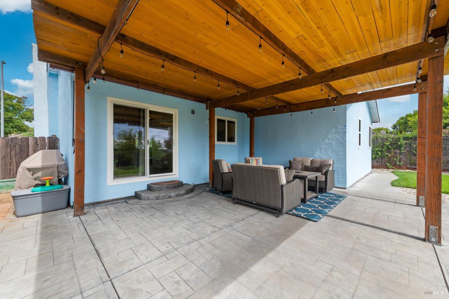 453 Shannon Drive Vacaville CA 95688