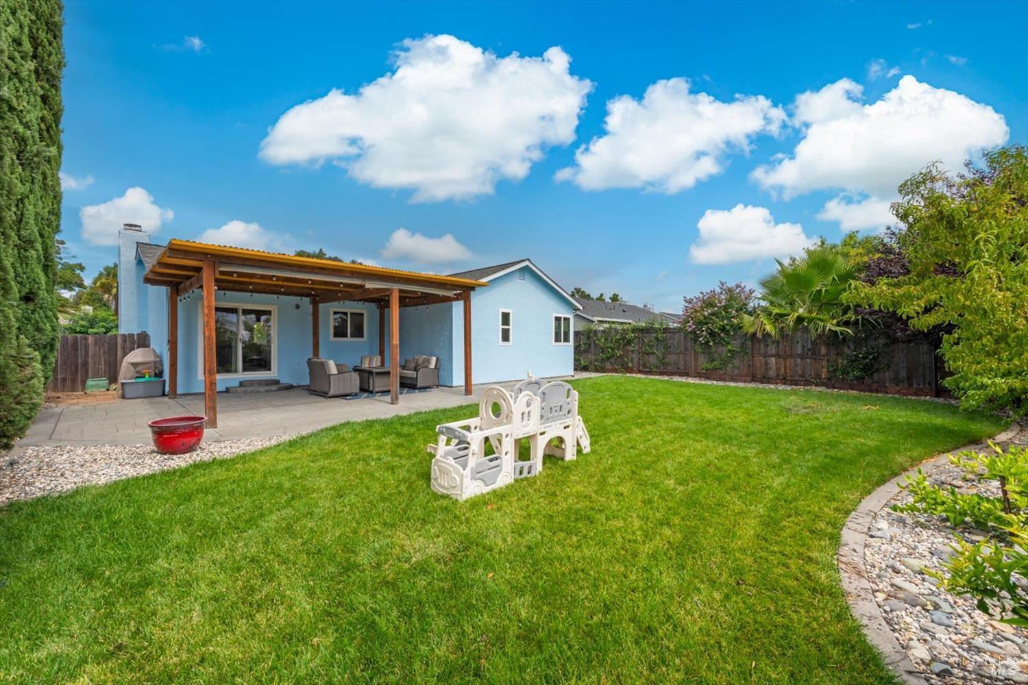 453 Shannon Drive Vacaville CA 95688