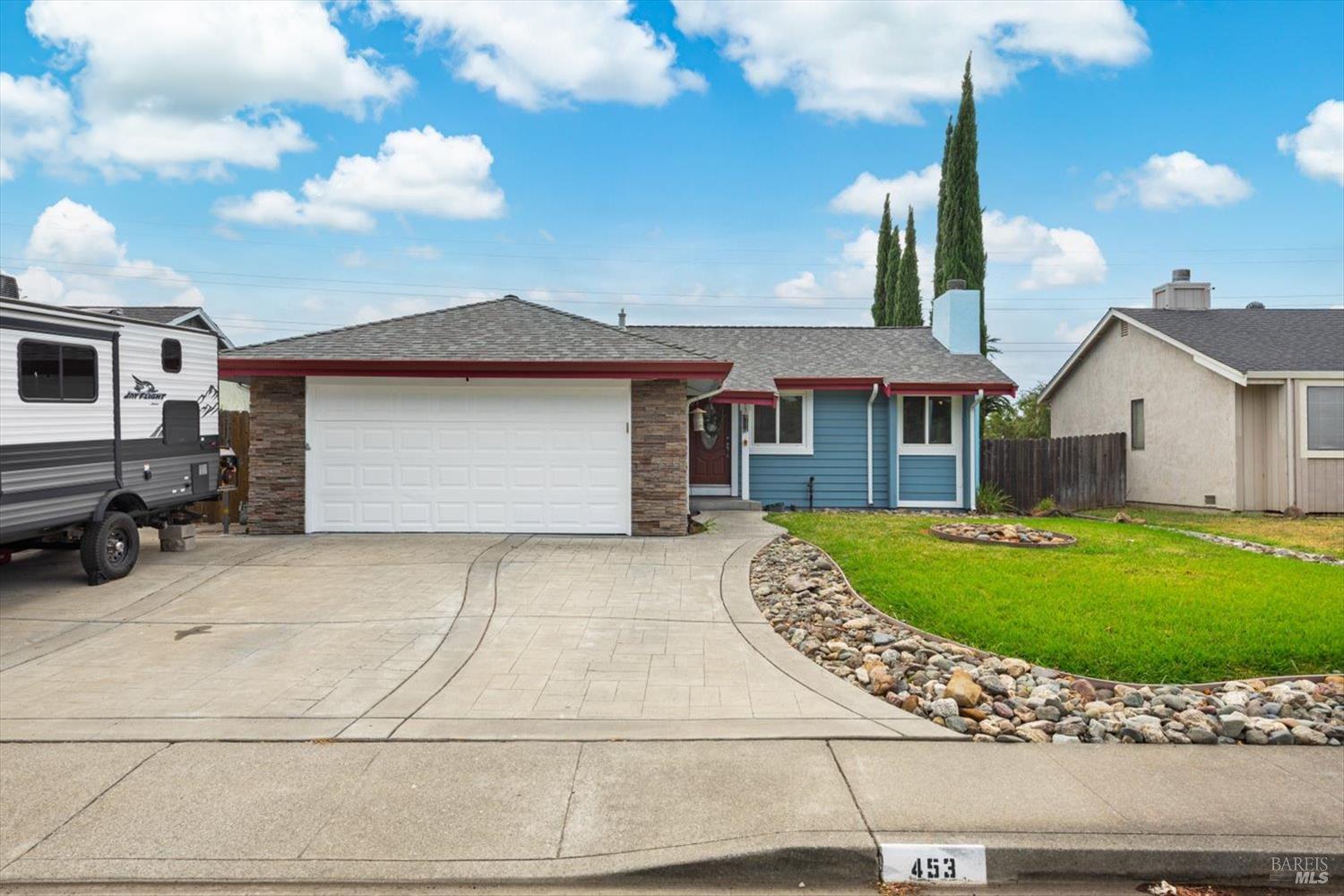 453 Shannon Drive Vacaville CA 95688