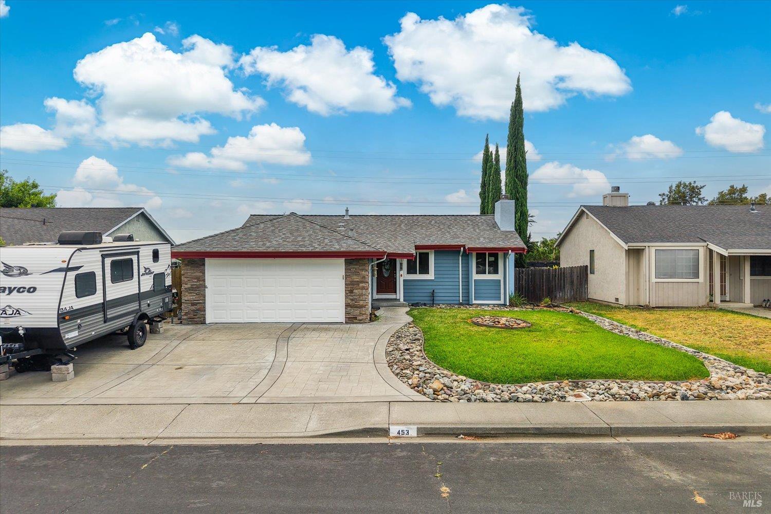 453 Shannon Drive Vacaville CA 95688