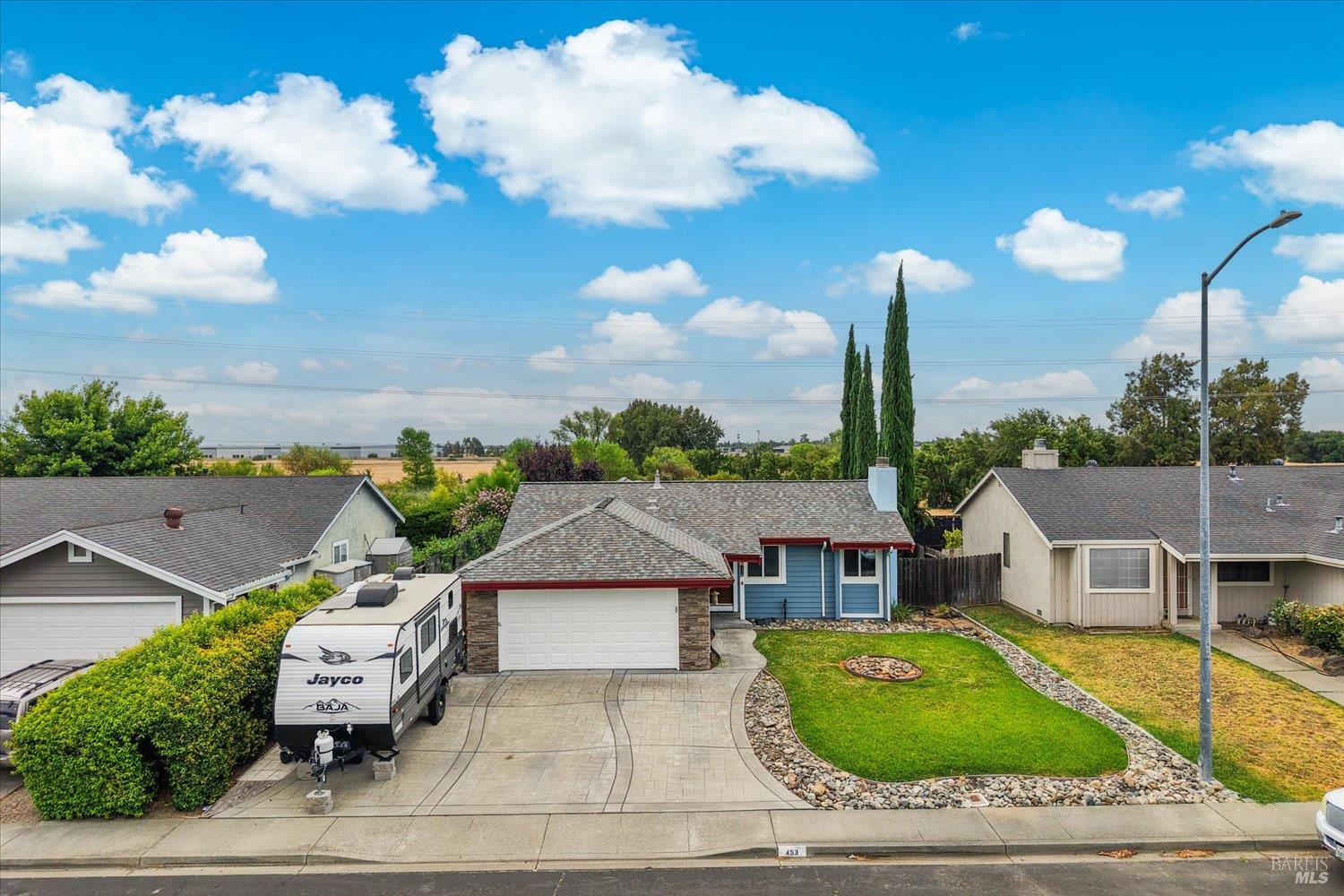 453 Shannon Drive Vacaville CA 95688