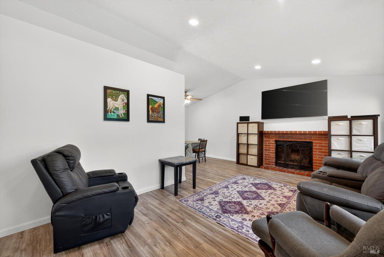 453 Shannon Drive Vacaville CA 95688
