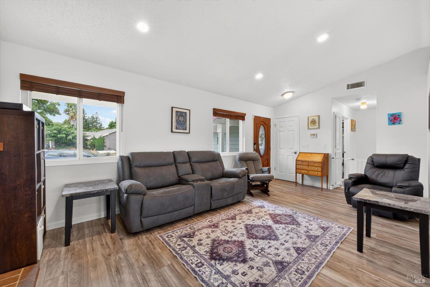 453 Shannon Drive Vacaville CA 95688