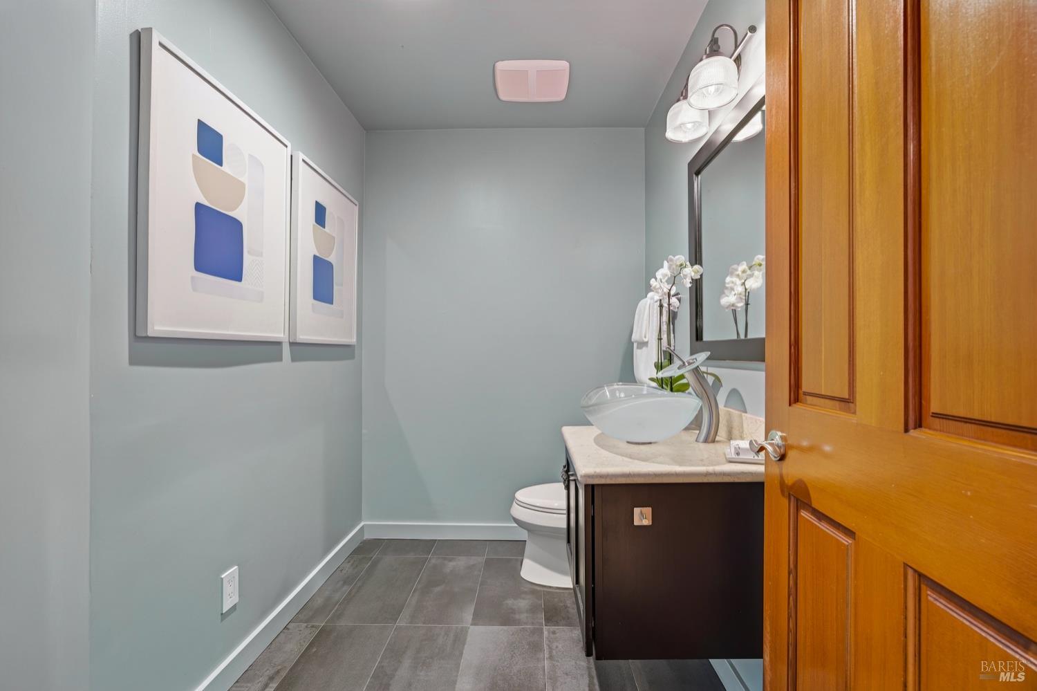 569 Edgewood Avenue Mill Valley CA 94941