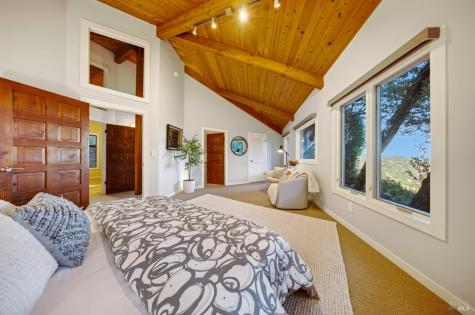 569 Edgewood Avenue Mill Valley CA 94941