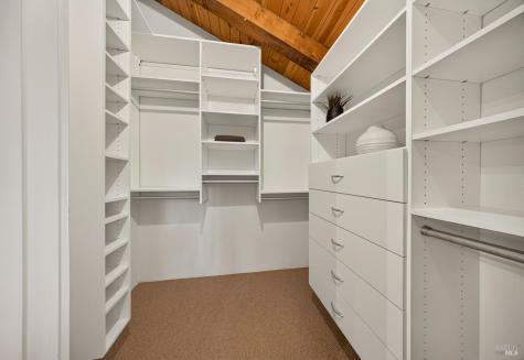 569 Edgewood Avenue Mill Valley CA 94941