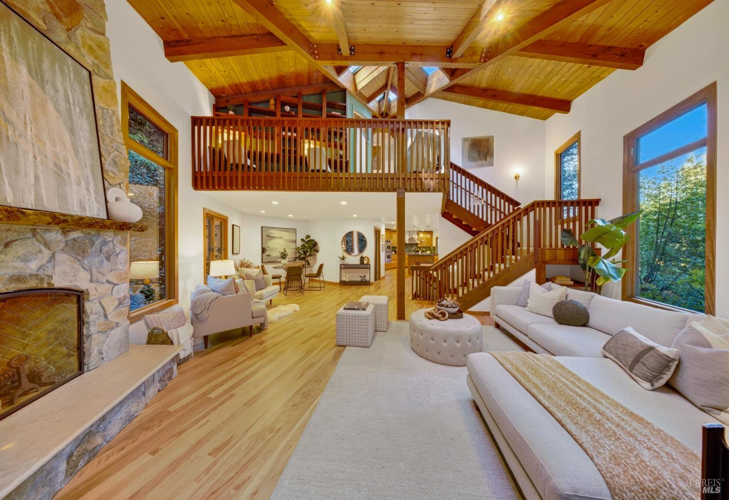569 Edgewood Avenue Mill Valley CA 94941